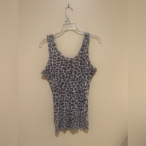 Y2K Sweet Pea Brown Leopard Tank Top with Floral Detail - Picture 2 of 4